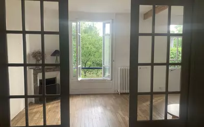 + Ses 2 Dépendances, Noisy-Le-Sec