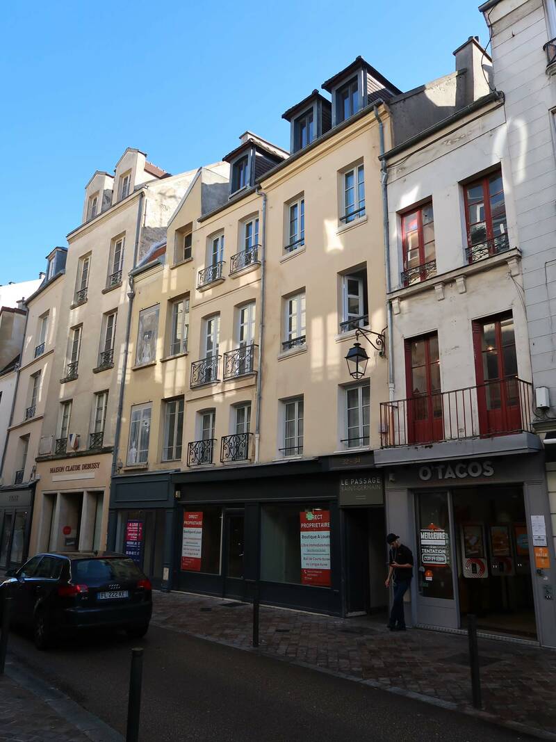 Saint-Germain-En-Laye (78100) -Hyper Centre-