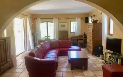 Bagnols-En-Forêt (83600)