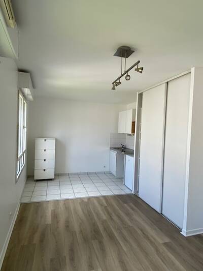 Location appartement studio Nantes (44)