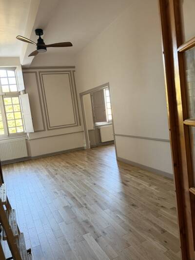 Location appartement 4 pièces Caussade (82300)