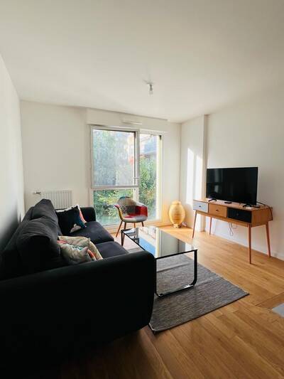 Location appartement 2 pièces Courbevoie (92400)
