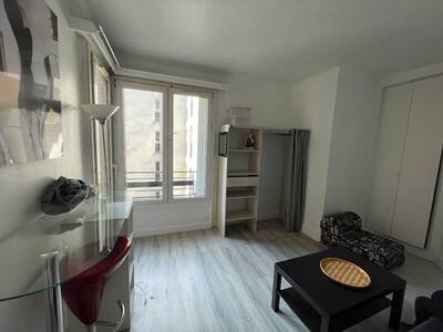 Location appartement studio Paris 19e