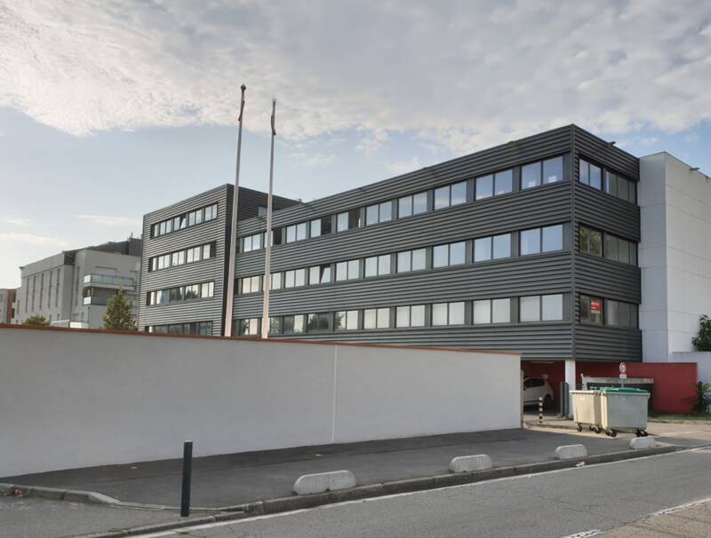 Bureaux, local professionnel Toulouse (31100) - 75 m² - 1.200 €