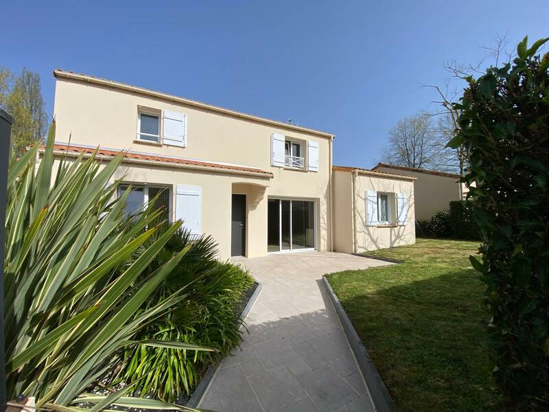Rezé (44400)