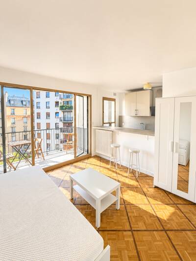 Location appartement studio Paris 15e