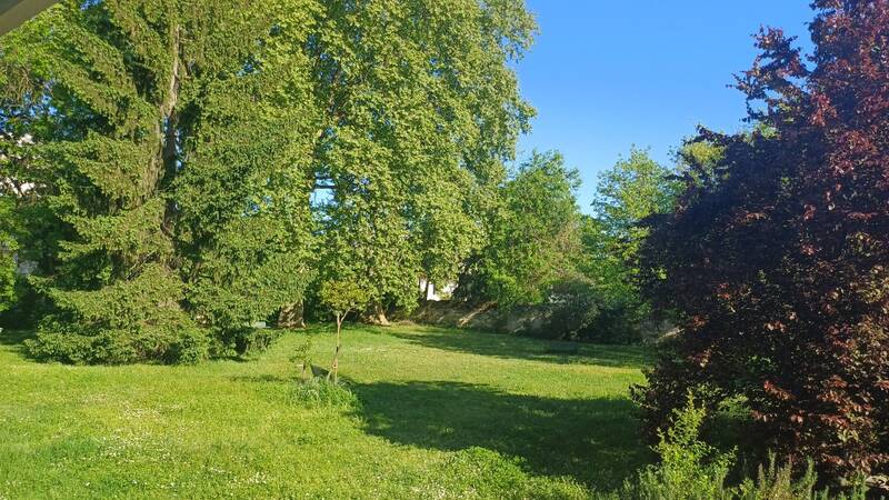 Traversant Avec Balcon Terrasse
