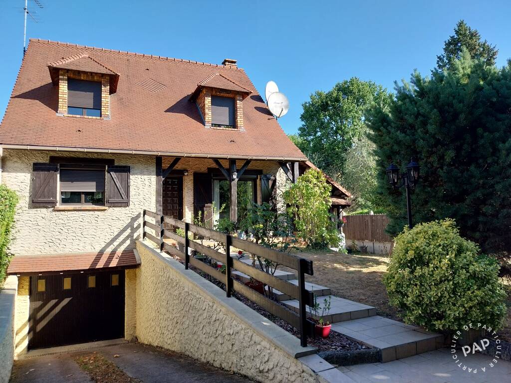 Maison 6 pièces 137 m² · à Sainte-Geneviève-des-Bois · 137 m² · 390 000 €