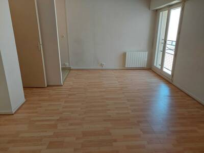 Location appartement studio Pontoise (95)