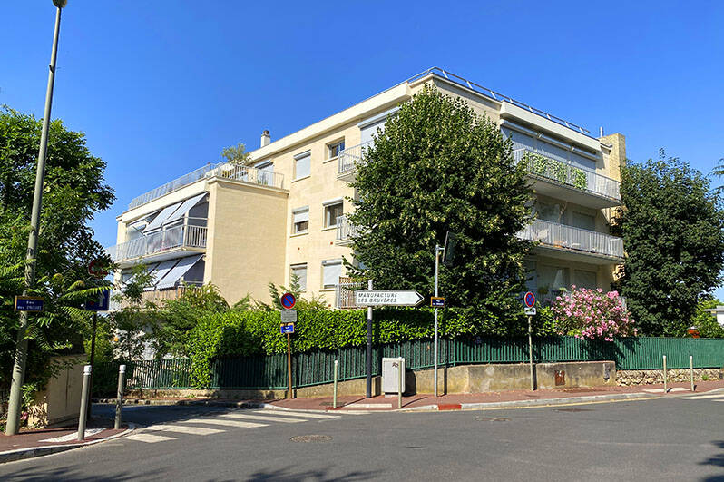 Sèvres (92310)