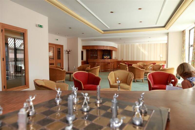 Cannes (06150)
