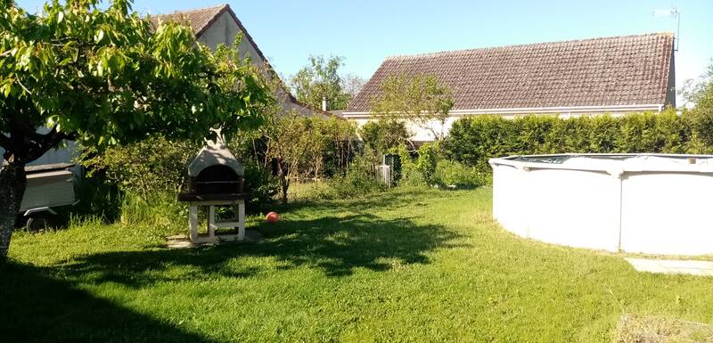 Moulins (03000)