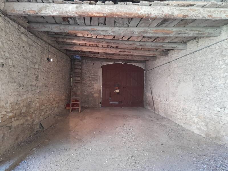 Uchaud (30620)