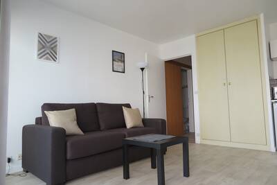 Location appartement studio Paris 20e