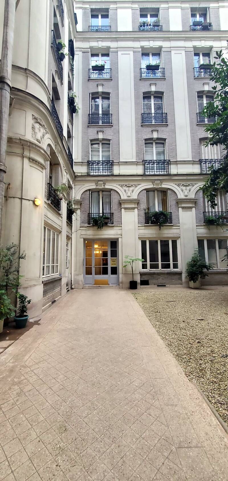 Paris 17E (75017)