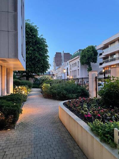 Location appartement studio Neuilly-sur-Seine (92200)