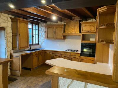 Vente maison 4 pièces Celles-sur-Durolle (63250)