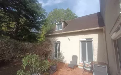 Meaux (77100)