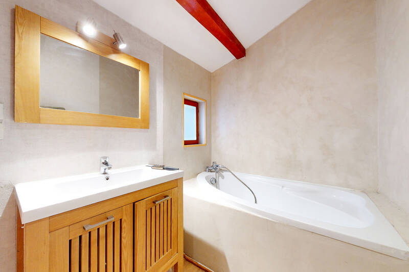 Sury-Le-Comtal (42450)