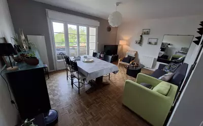 Saumur (49400)