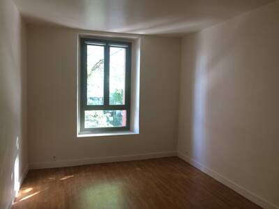 Location appartement studio Ivry-sur-Seine (94200)