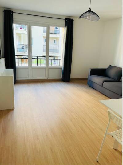 Location appartement studio Suresnes (92150)
