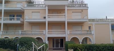 Location appartement studio Mandelieu-la-Napoule (06210)