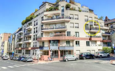 Issy-Les-Moulineaux (92130)