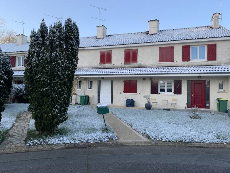 Le Mesnil-Saint-Denis (78320)