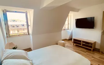 Rouen (76000)