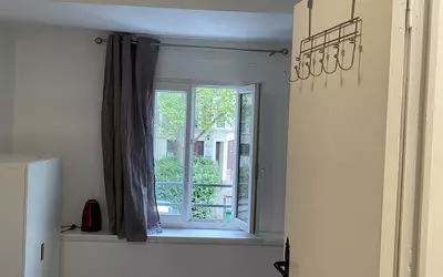 Paris 11E