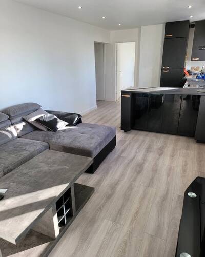 Location appartement 5 pièces Paris 20e