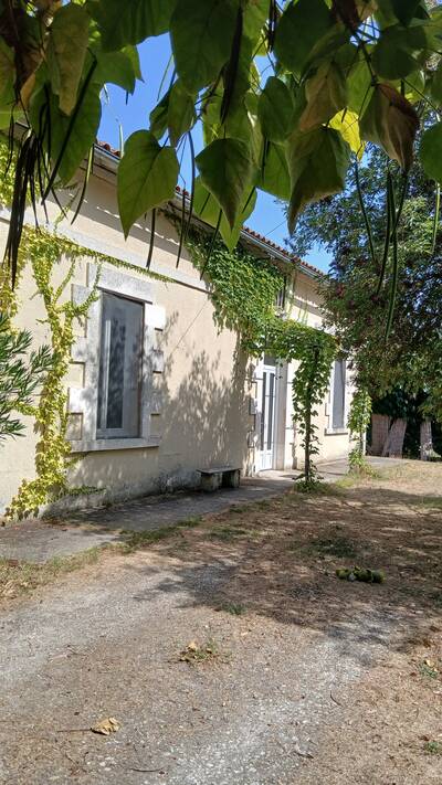 Vente maison 6 pièces Saint-Aigulin (17360)