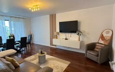 Nanterre (92000)