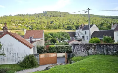 Autun (71400)
