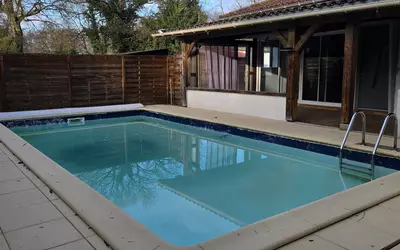 Saint-Médard-De-Guizières (33230)Propriété De Charme Au Bord De L'eau  À 5Mn De 