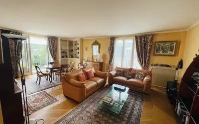 Versailles (78000)
