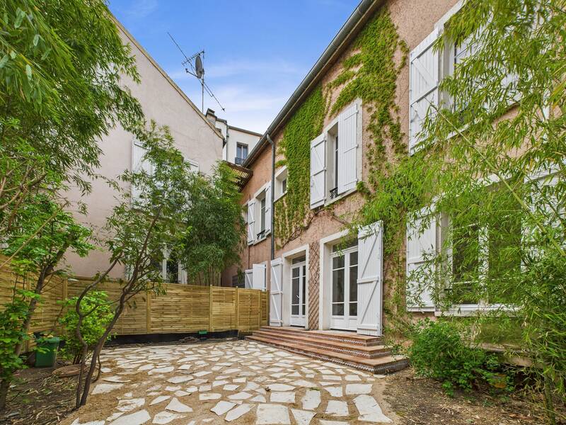 Asnières-Sur-Seine (92600)