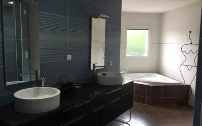 Artigues-Près-Bordeaux (33370)