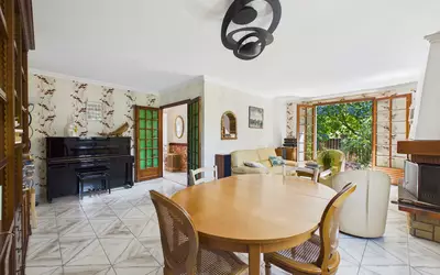 Houilles (78800)