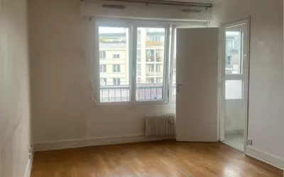 + Place De Parking + Cave, Paris 12E (75012)