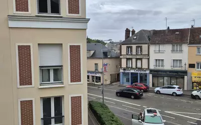 Chartres (28000)