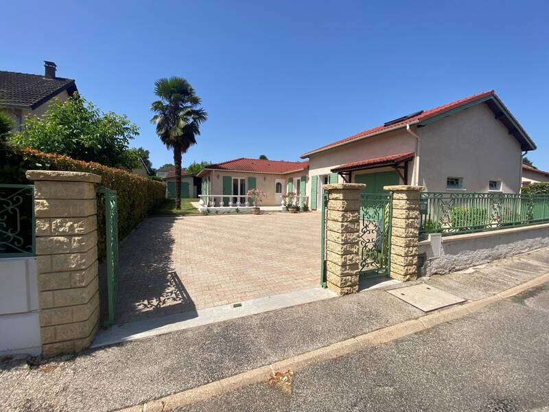 Villemoirieu (38460)