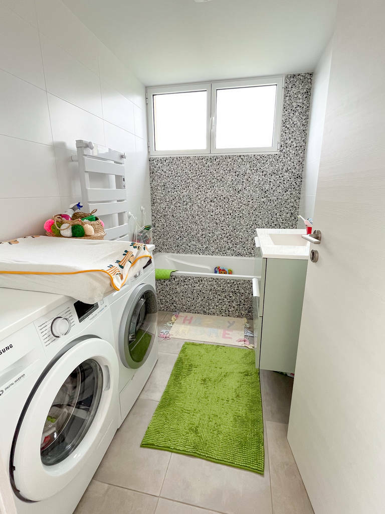 (Loft) Grilly (01220)
