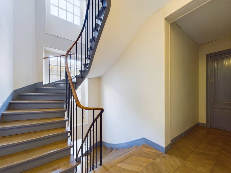 Neuilly-Sur-Seine (92200)