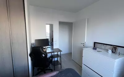 Puteaux (92800)