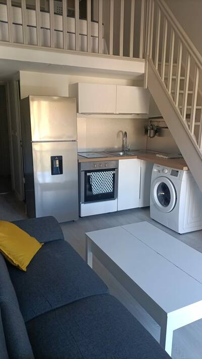 Location appartement studio Aix-en-Provence (13)