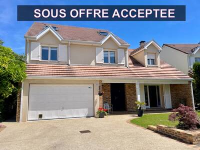 Vente maison 8 pièces Saint-Germain-lès-Corbeil (91250)