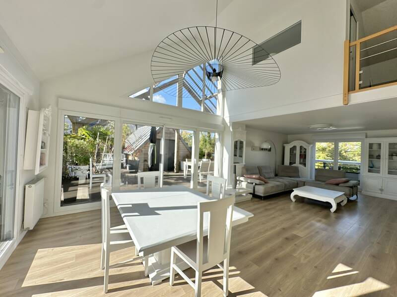 Émerainville (77184) + Terrasse 150 M²