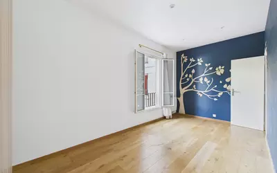Appartement 5 pièces 110 m² · à Versailles · 110 m² · 825 000 €